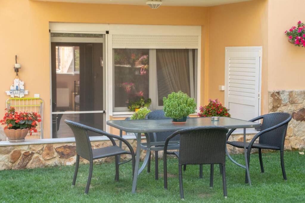 Relaxing Holidays In Nea Irakleitsa Nea Iraklitsa Екстериор снимка