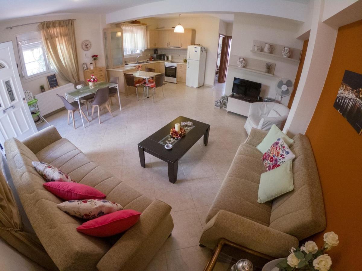 Relaxing Holidays In Nea Irakleitsa Nea Iraklitsa Екстериор снимка